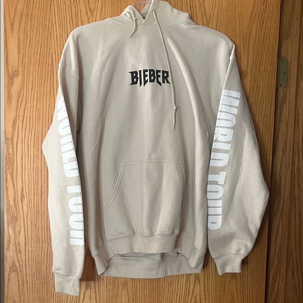 Beiber World Tour hoodie